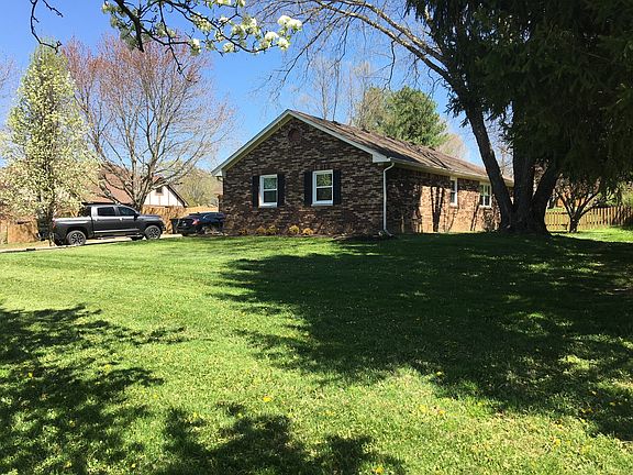 5th image of 5882 Apple Blossom Dr