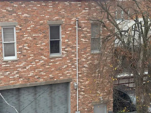 213 Webster Avenue image 16 of 18