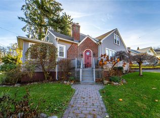 26 Beverly Pl, Utica, NY 13501