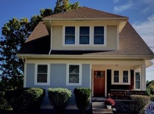 217 Wollaston St, Springfield, MA 01119