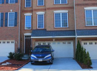 25645 America Sq, Chantilly, VA 20152