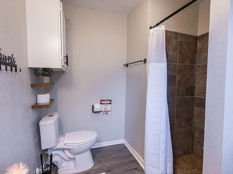 1112 S Dexter Dr — Photo 23