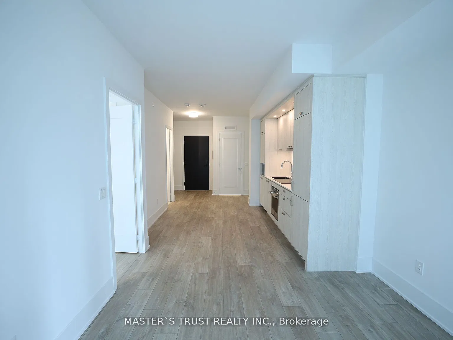 2 bed, $2,800 — Photo 3
