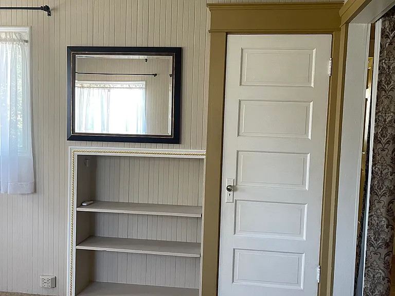 147 N Canyon Blvd #B — Photo 28