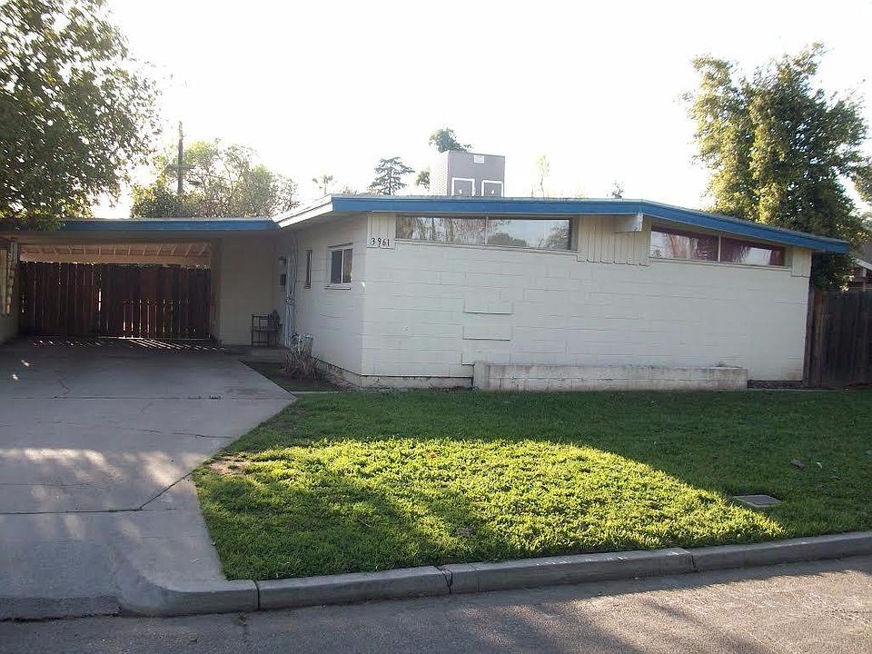 2nd image of 3961 N Augusta St