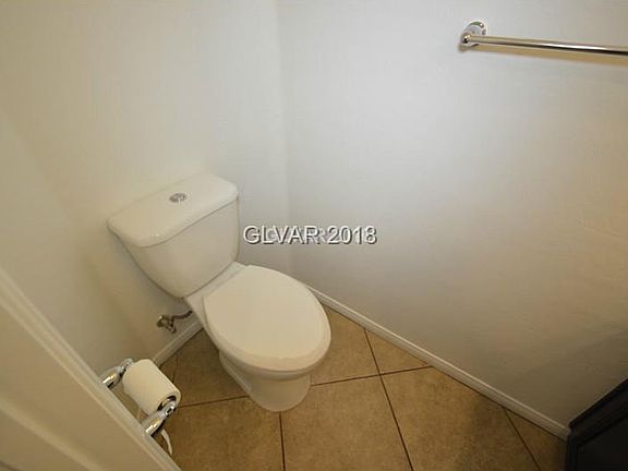 4th image of 10413 Yew Blossom Ave #0