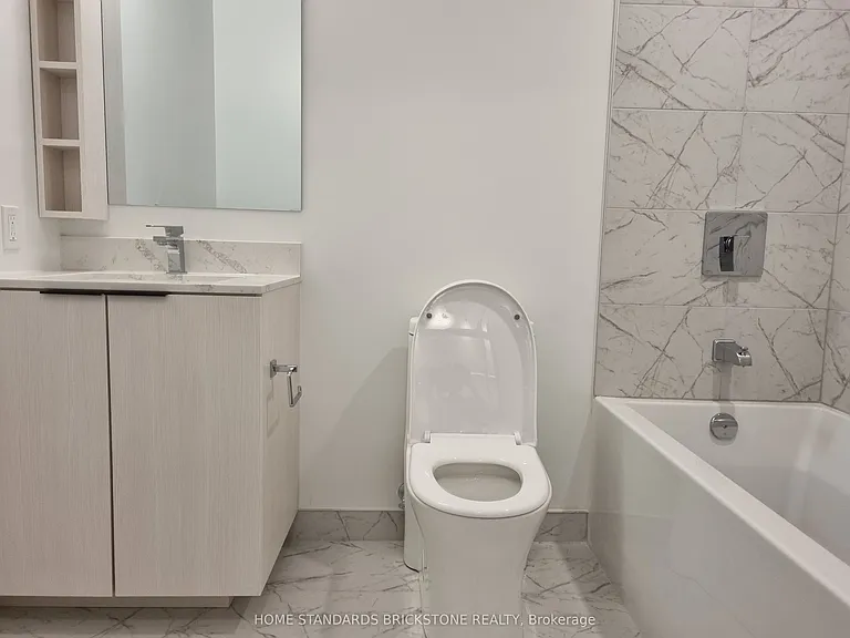 82 Dalhousie St #1705 — Photo 16