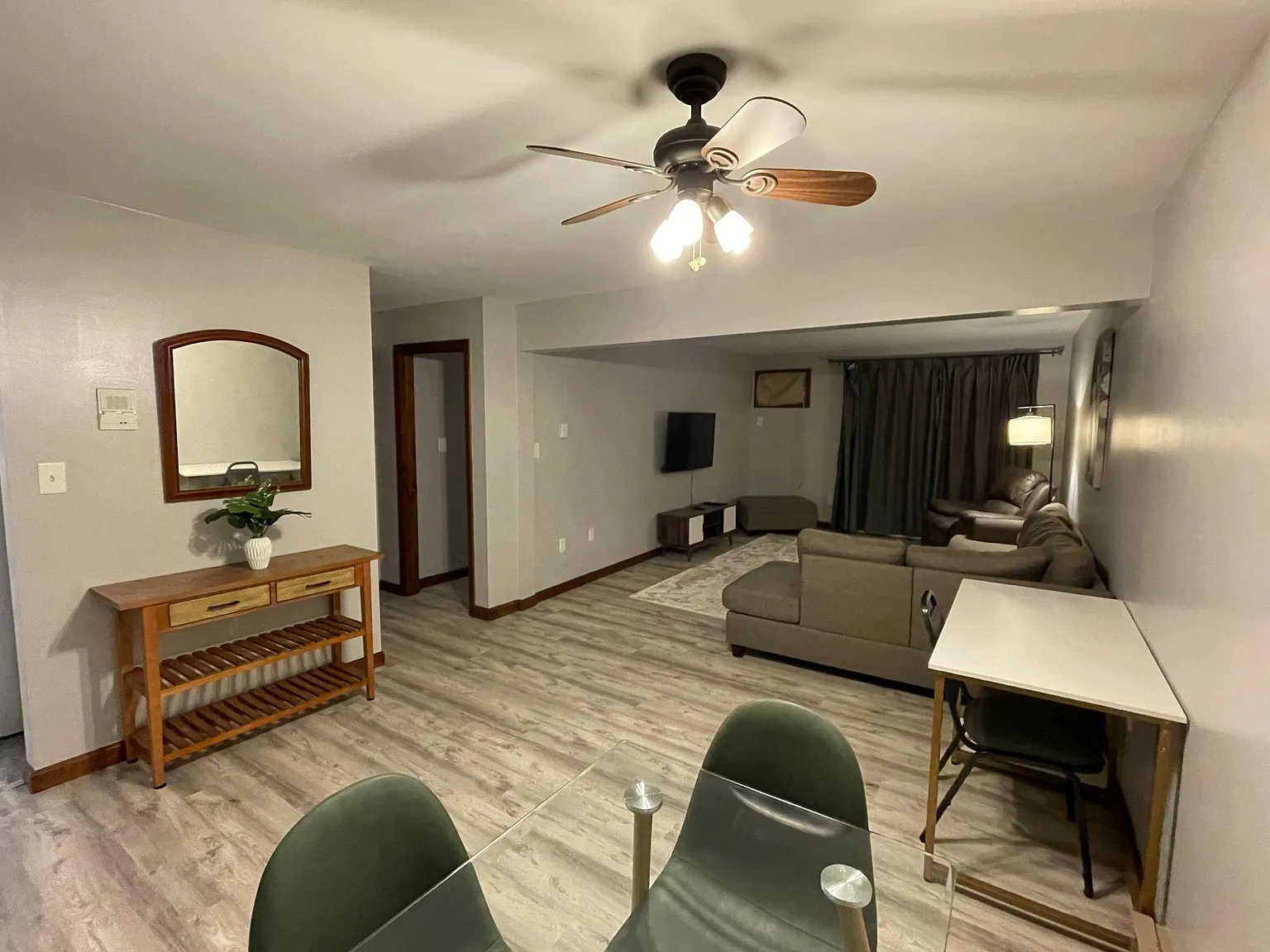 21-600 Riverside Dr — Photo 3
