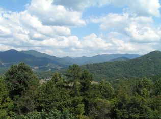 83 Cozy Mountain Ln, Weaverville, NC 28787