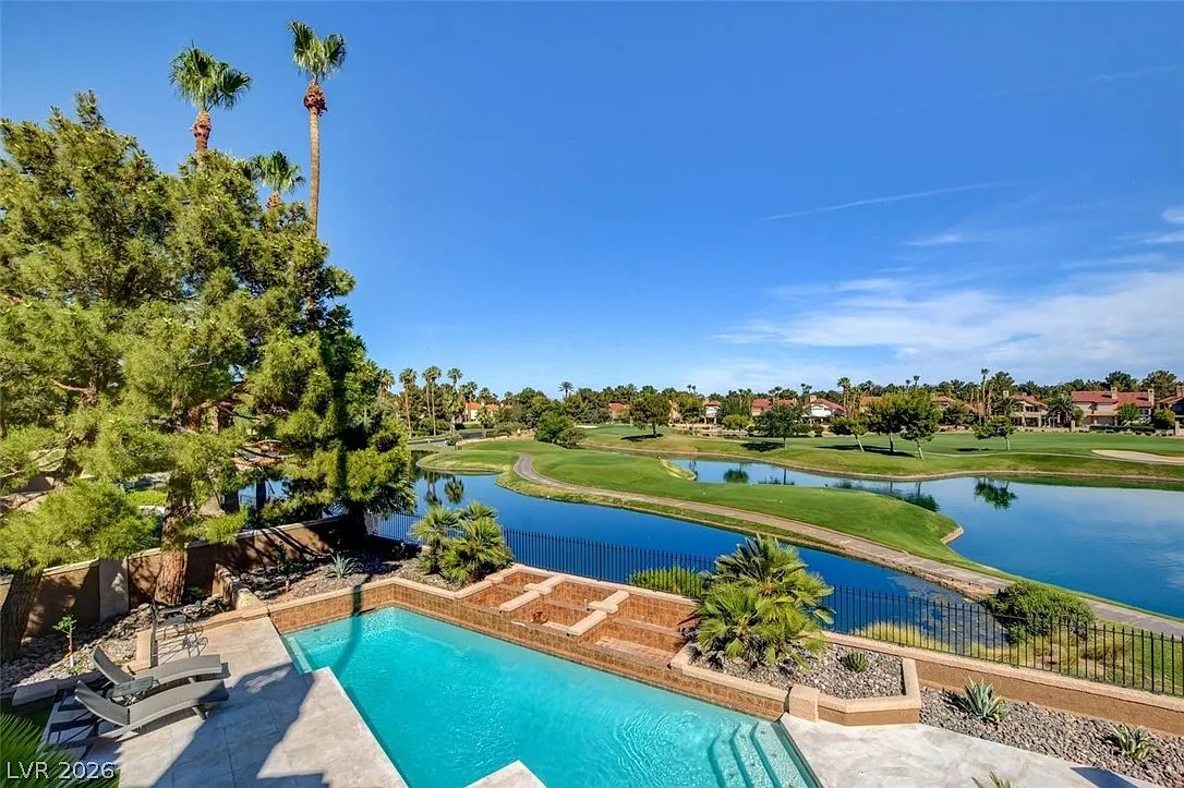 2 bed, 3.0 bath, 3508 sqft, $9,500 — Photo 4