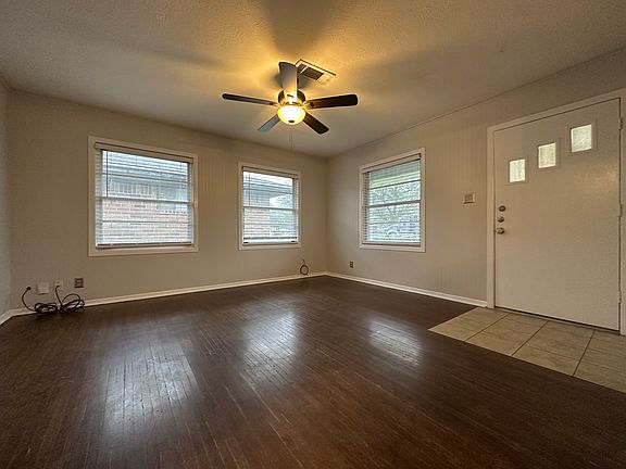 2nd image of 2206 Armstrong Ave