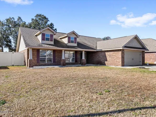 108 Cattail Ln, Ocean Springs, MS 39564