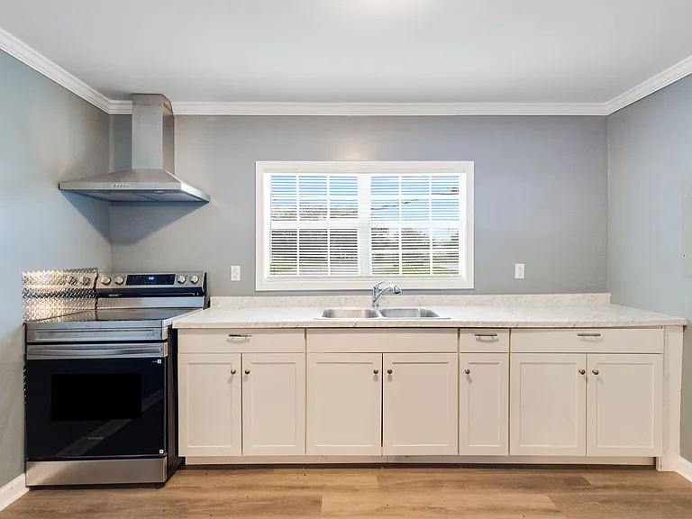 212 Highway Rte #DES — Photo 5