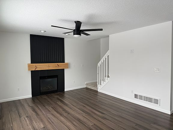 Main Floor - Living Room