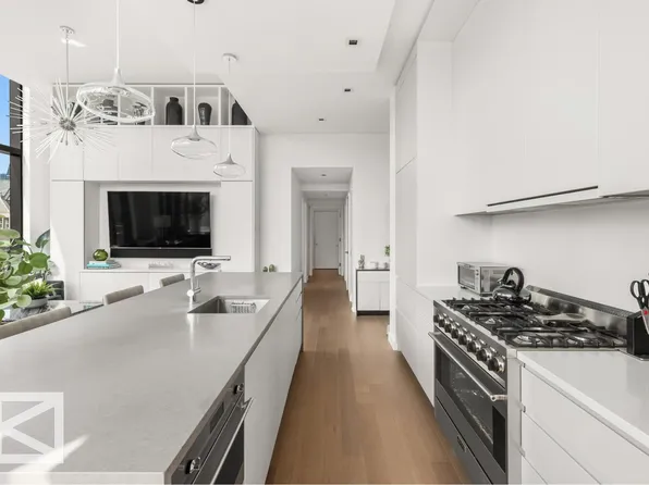 150 Rivington Street image 15 of 16