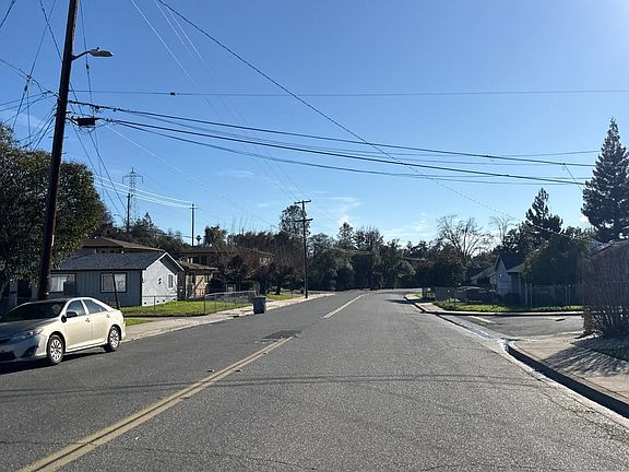 4th image of 1717 Boynton Ave