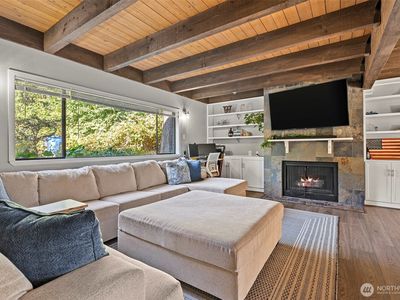 660 SW Harrier Circle #1, Oak Harbor, WA, 98277