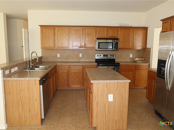 5th image of 5206 Golden Gate Dr