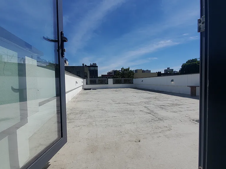 730 Prospect Pl #2R — Photo 10