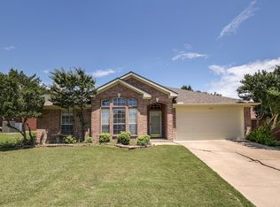 1713 Windcastle Dr, Mansfield, TX 76063