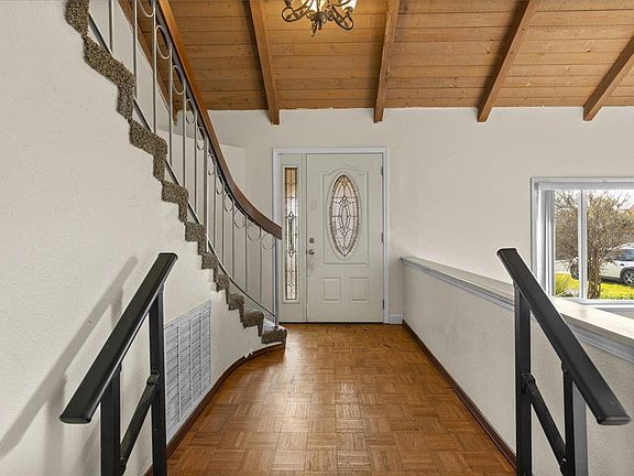 5th image of 6625 Rancho Pico Way