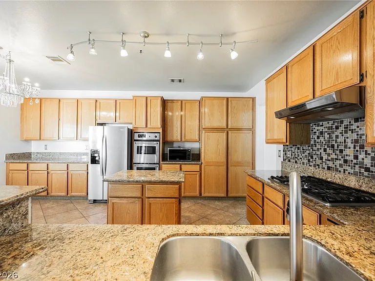 7628 Spruce Run Ct — Photo 16