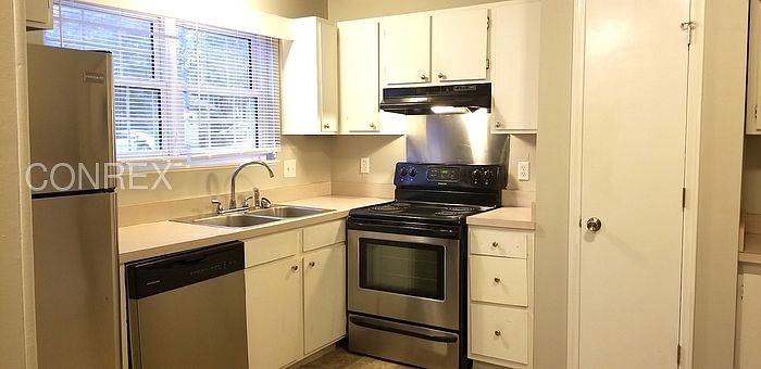 2nd image of 27082 Catamaran Dr