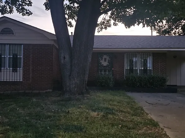 4329 Deerland St, Memphis, TN 38109