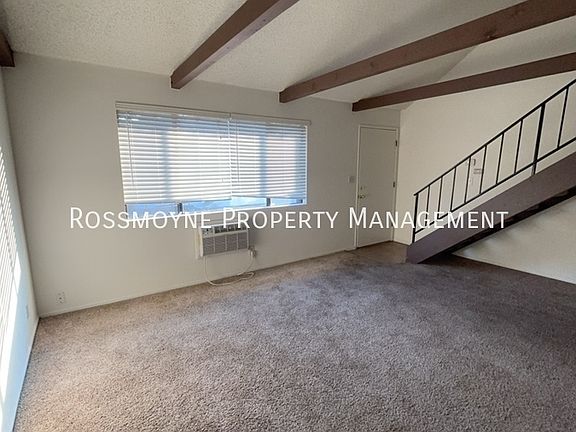 4th image of 2431 1/2 Florencita Ave