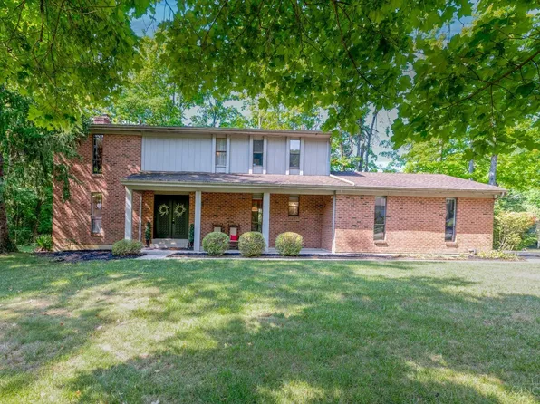 10687 Indian Woods Dr, Cincinnati, OH 45242