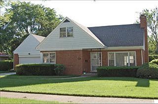 1st image of 411 S See Gwun Ave