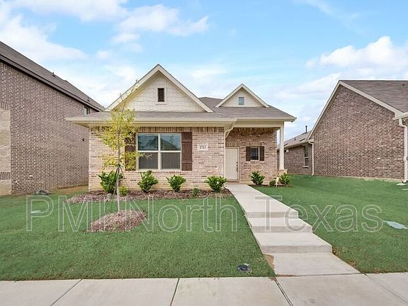 2nd image of 1713 Wayne Ln