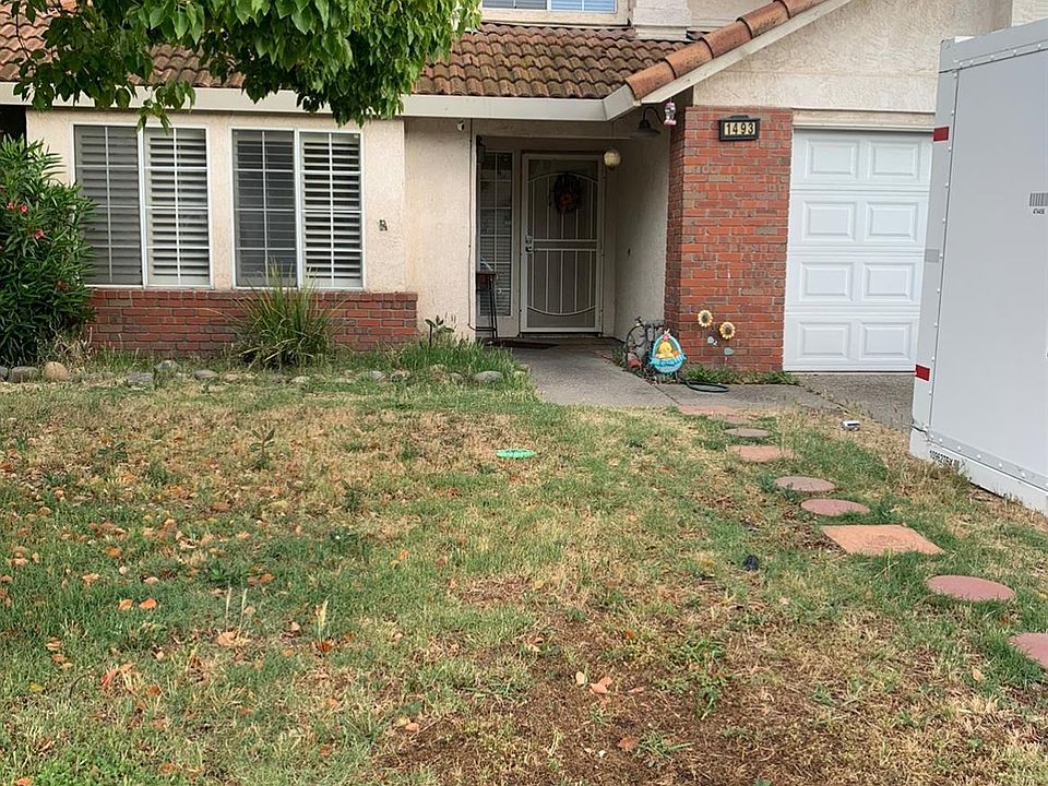 1st image of 1493 D St