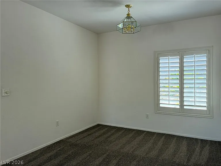 2578 Woodson Ave — Photo 10