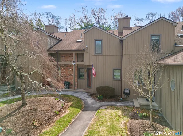45 Far View Commons #45, Southbury, CT 06488