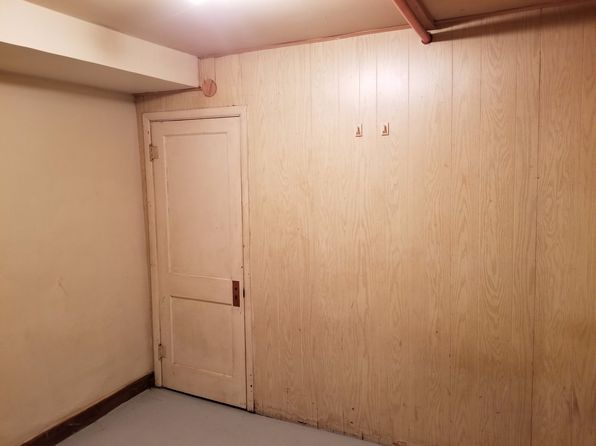 121 Washburn Ave #1