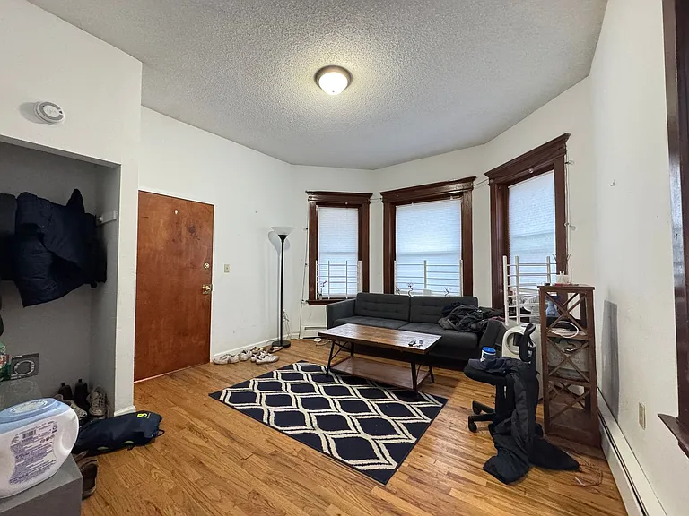 61 Lake Pl — Photo 7