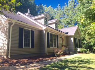 109 Rock Knoll Dr, Greenwood, SC 29649