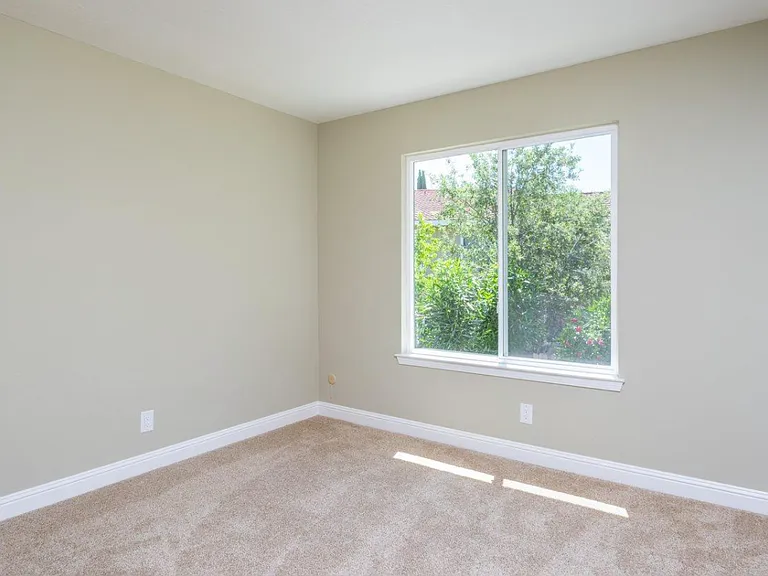 4394 N Red Maple Ct — Photo 16