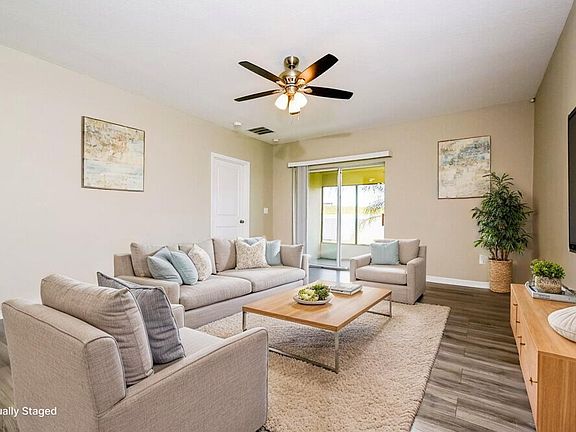 3rd image of 5111 Blue Willow Way