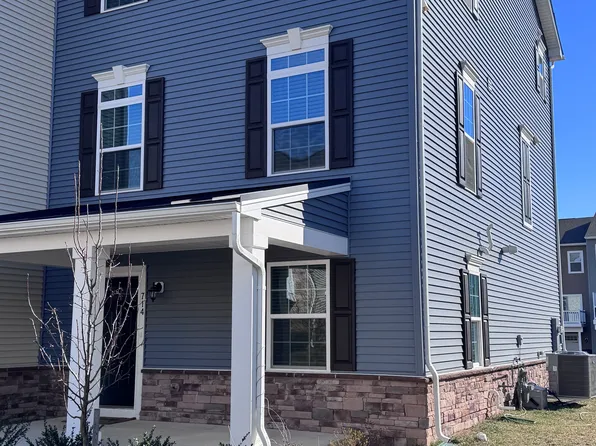 714 Kalmar Ln, Middletown, DE 19709