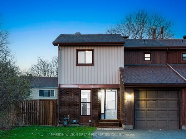 554 Seyton Dr, Ottawa, ON K2H 9B2