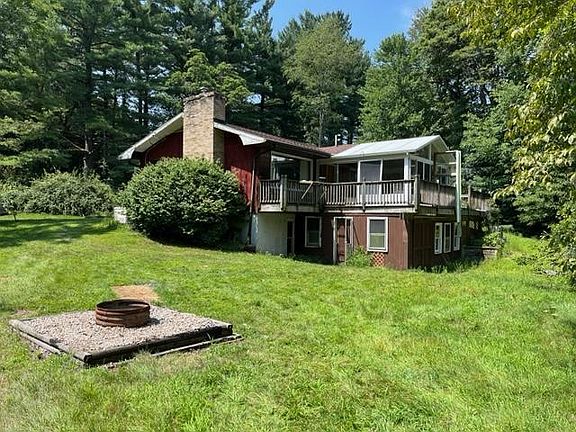 2nd image of 20296 White Pine Blvd