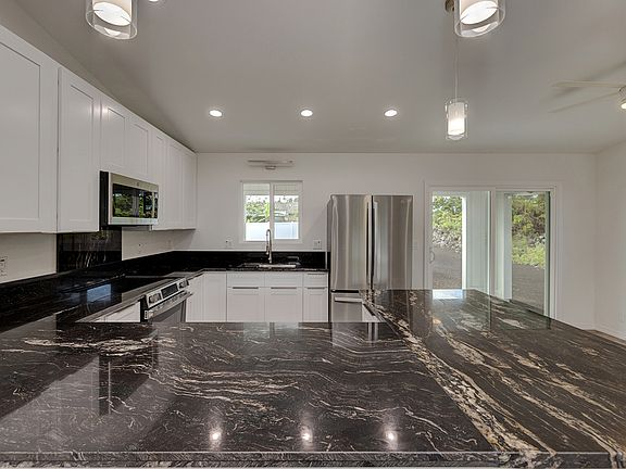 5th image of 16-2082 Macadamia Dr