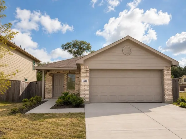 1515 Las Cuevas Dr, Conroe, TX 77301