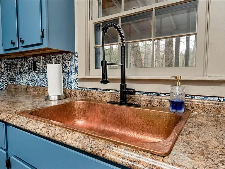353 Broken Arrow Trl — Photo 8