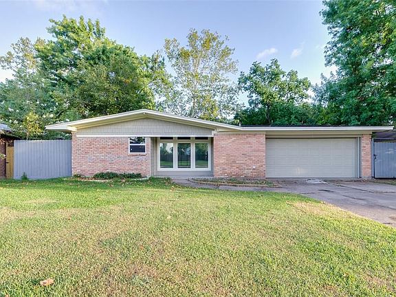 2nd image of 2309 Bayou Dr