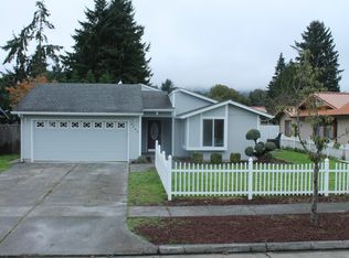 4442 Constitution Ln, Longview, WA 98632