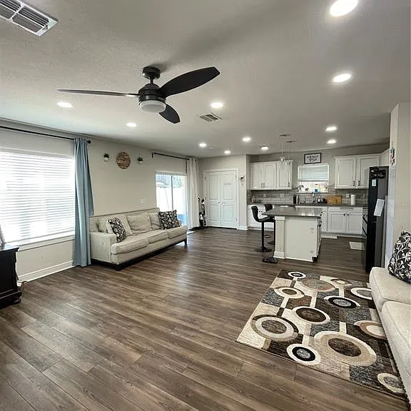 30543 Thunderbird Dr — Photo 4