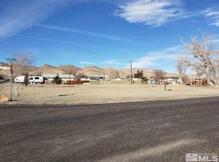 522 Mason Ave, Yerington, NV 89447